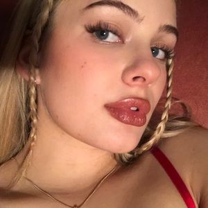 Meet your Posher, Ali